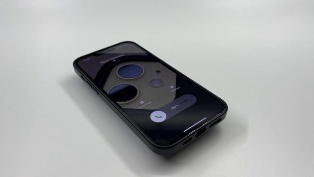 iPhone 13 Pro Max Incoming Call with Apple MagSafe Battery Pack Connected to MagSafe Leather Case смотреть онлайн