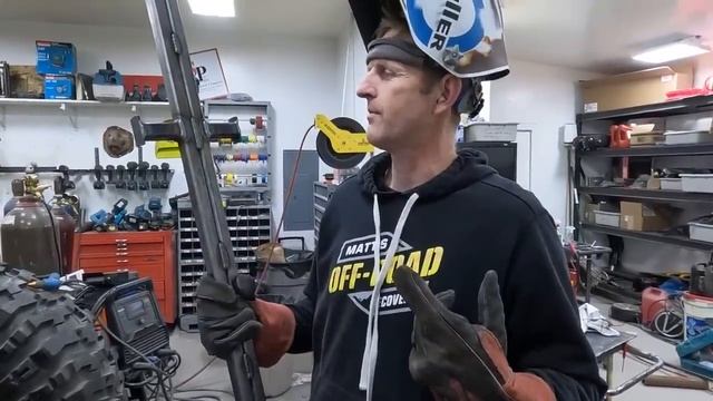 Is This A Sabotage For The Off Road Wrecker Games?! смотреть онлайн