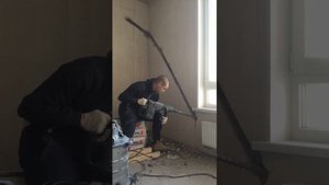 Бурим стенку для межблочного соединения кондиционеров