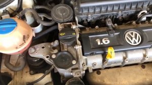 ПОЛО СЕДАН СКОРО СОТКА СТУК В ДВИГАТЕЛЕ УСИЛИВАЕТСЯ