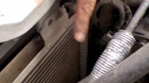 Замена радиатора охлаждения. Ремонт сам.