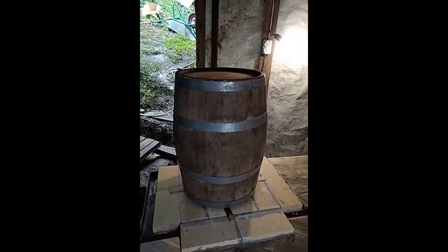 Обжиг дубовой винной бочки, 50 литров. смотреть онлайн