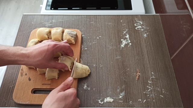 СИННАБОНЫ / CINNABONS? смотреть онлайн
