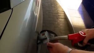Проверка бензина на октановое число.