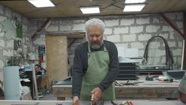 Фальцевая кровля своими руками. Собираем доступный инструмент. Урок 10