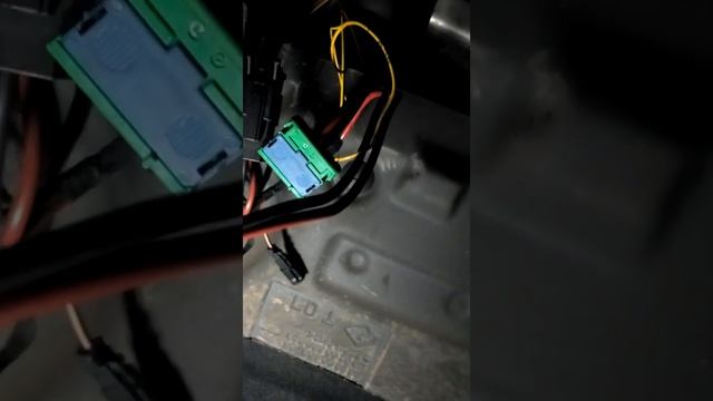 Не работает вентилятор печки Renault Scenic 2 смотреть онлайн