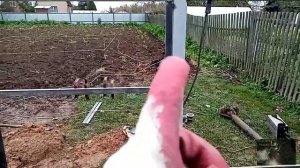 Забор (21 м) из металла профиля, калитка и распашные ворота своими руками (день 1)