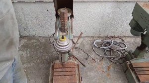 Сверлильный станок