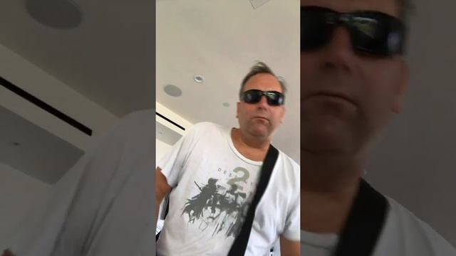 2004 Gibson Explorer смотреть онлайн