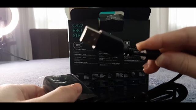Unboxing Webcam Logitech C922 Pro HD Stream смотреть онлайн