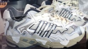 Кроссовки Адидас – Adidas Originals x Bad Bunny Response