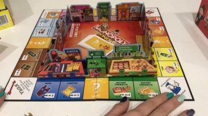 Игры hasbro в магните .Монополия junior и классическая монополия