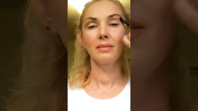 Нависшее веко смотреть онлайн