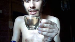 Я пью Вино Мадонна - белое полусладкое