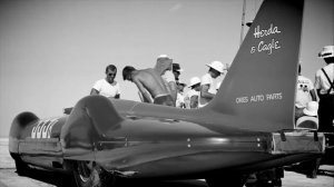 ОЗЕРО СКОРОСТИ ИЛИ СОЛЕНОЕ ОЗЕРО БОННЕВИЛЬ