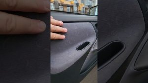 обзор Toyota Yaris 1999 года