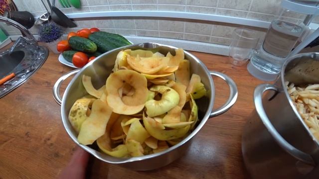 Утро/ Янтарное варенье из антоновки/ Ёжики из курицы. смотреть онлайн