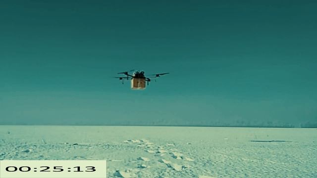Грузовой квадрокоптер с бесшумными пропеллерами.