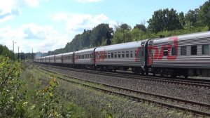 Тепловоз ТЭП70-0512 с поездом №089 Санкт-Петербург-Волгоград