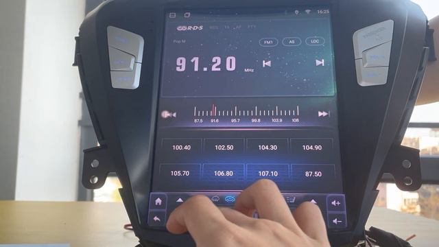 Sinosmart Android Car Radio Operation 1 9.7 inch Tesla Style Radio & RDS смотреть онлайн