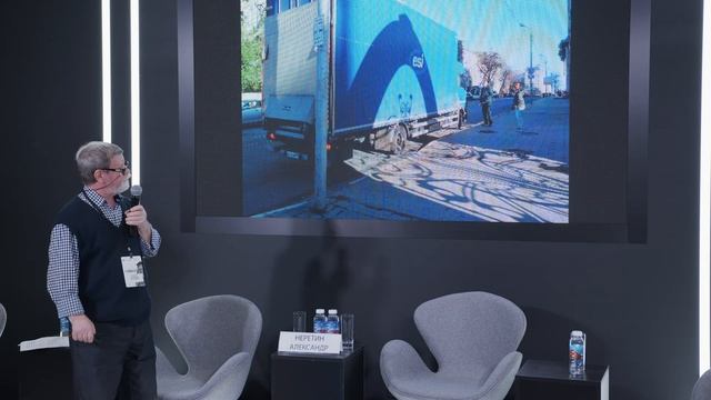 Роль художника реставратора при организации и проведении межмузейных выставок произведений живописи
