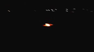 Что будет если кинуть полный газовый баллончик в костер?!