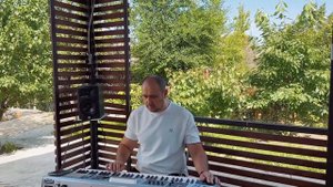 Артём Атоян . “TOX TANI TANI”