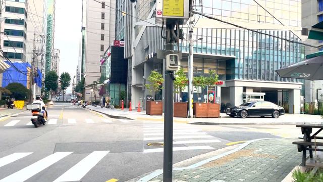 🇰🇷【HDR 4K】Seoul Summer Walk - Starfield COEX Mall to Tehran Boulevard (August, 2021) смотреть онлайн