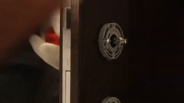 Установка дверных ручек. смотреть онлайн