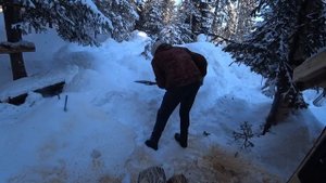 ПЕРЕЕЗД В ИЗБУ. УДАРИЛИ МОРОЗЫ.?ПРИЮТИЛ БЕЗДОМНОГО БРОДЯЧЕГО СТРАННИКА.