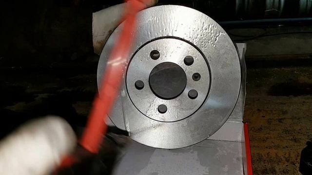 How to replace front disc and pads on seat ibiza 2010 - Tutorial смотреть онлайн