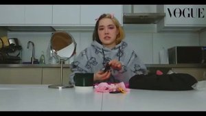 Секреты красоты: Анастасиз показывает уход за кожей и о макияже (не официальное видео)