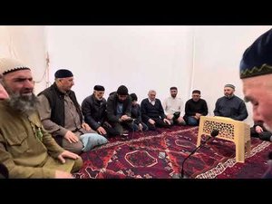 Мавлид Аксакалов на выставке реликвий в Ботлихе | ПроДинМедиа