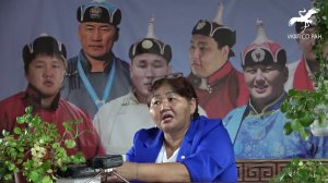 № 562. "Кырываан мен, кырываан мен" / "Не постарел я, не постарел я" (исп. О.А. Аш-оол)