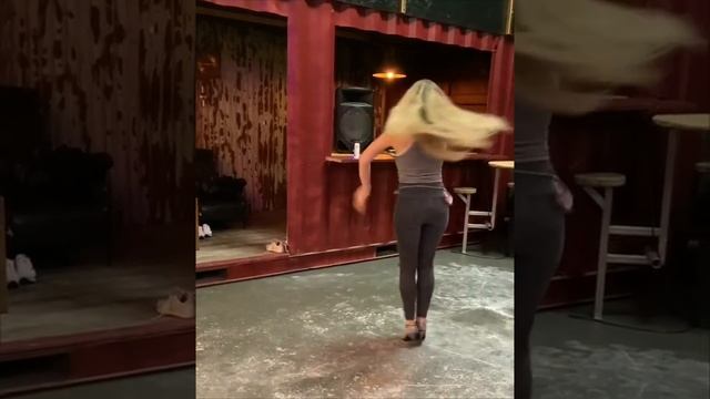 Anika Elena | #UrbanKiz #Kizomba #KizombaFusion смотреть онлайн