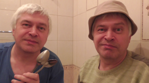 Братья близнецы, видео про ложки. Геннадий Горин и брат близнец