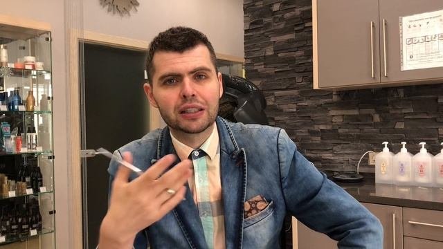 Получил парикмахерские ножницы в подарок от Николая Цирюльня.