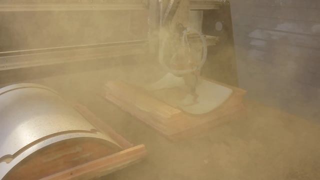 Фрезеровка радиусного мебельного фасада