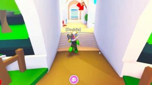 Один день в АДОПТ МИ! ОПОЗДАЛА в ШКОЛУ! МОЙ ПЕРВЫЙ ПИТОМЕЦ! Сериал 10 серия Adopt Me Roblox Анимаци