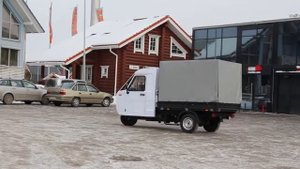 Грузовой трицикл «Шмель»: тонна груза на мотороллере