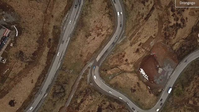 Гудаури, Грузия в 4K - Горы в дождливую погоду #drongogo смотреть онлайн