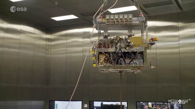 Installato il laboratorio chimico nel rover ExoMars смотреть онлайн
