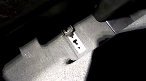 F15 X5 35d 2nd row comfort seat removal