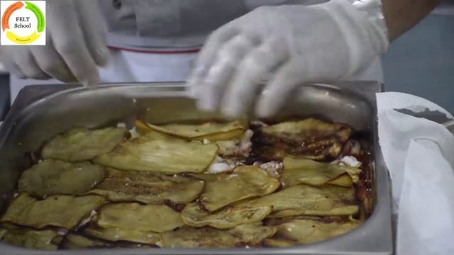 Aubergine Parmigiana смотреть онлайн