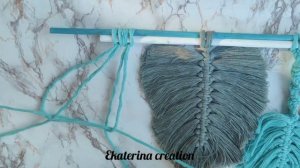 Декоративное панно Листья в технике макраме