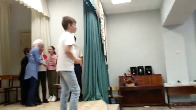 Лаишевская СОШ №2. Осенний бал-2019. Часть 1 смотреть онлайн