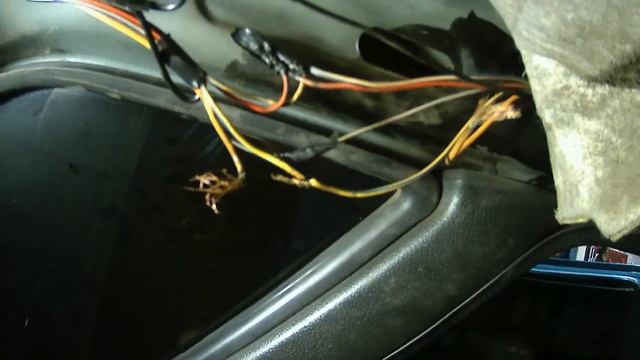 Не работает обогрев заднего стекла ВАЗ 2114!!! УСТРАНЯЕМ ПОЛОМКУ!! смотреть онлайн