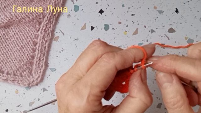 Вязание .Шаль или бактус спицами от нижнего угла