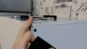 Прилепание к столу 3д принтера.