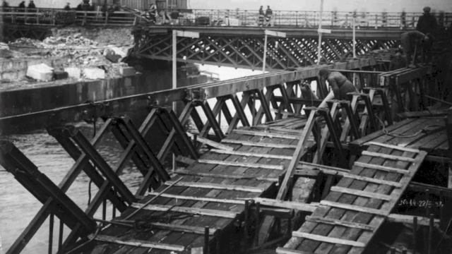 18 ноября. Благовещенский мост. смотреть онлайн